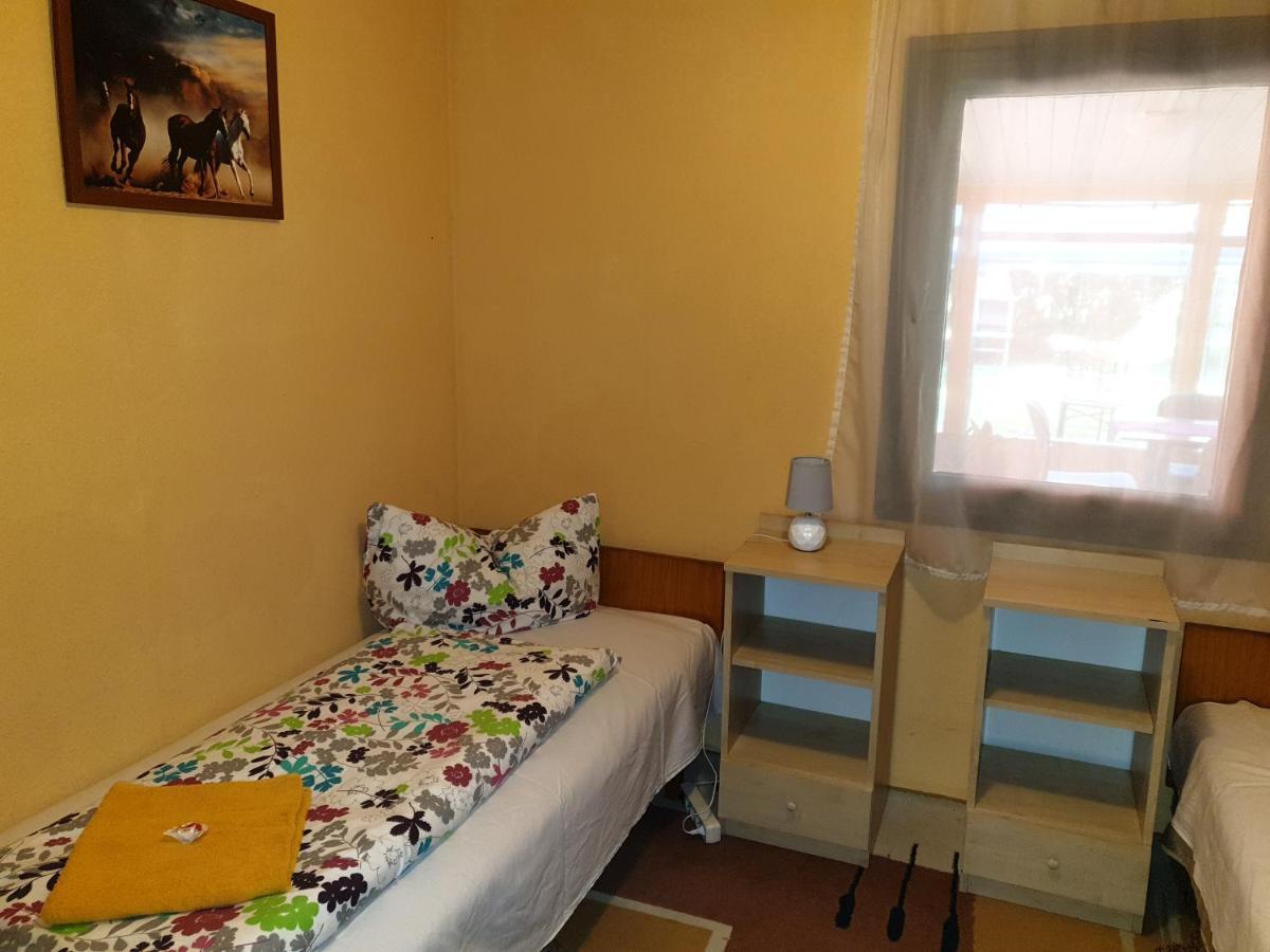 Raba Part Apartman Aparthotel Rabaszentmihaly Bagian luar foto